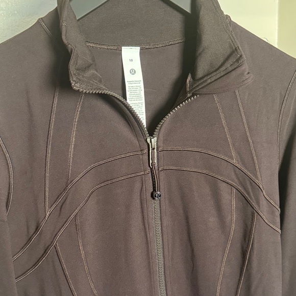 Lululemon Define Jacket - Picture 5 of 6